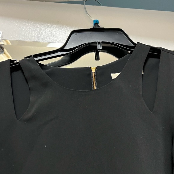 Dress blouse - Picture 3 of 7